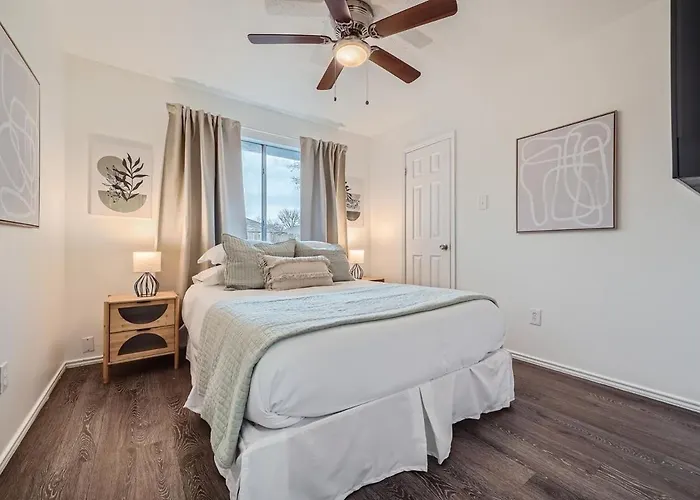 Holiday home 4br Family Retreat Near Austin & Kalahari Round Rock