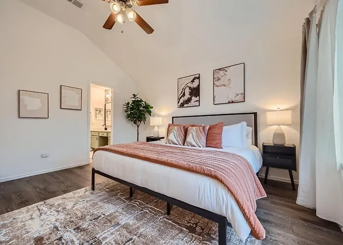 4br Family Retreat Near Austin & Kalahari Holiday home Round Rock